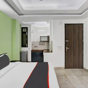 3* Hotel Collection O Birdhouse Residency Near Aravali Biodiversity Park