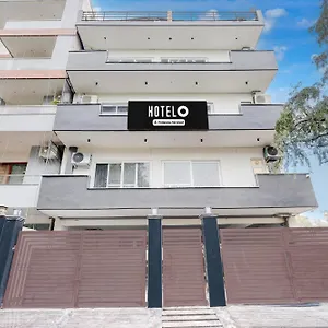  Hotel Super O Sector 43
